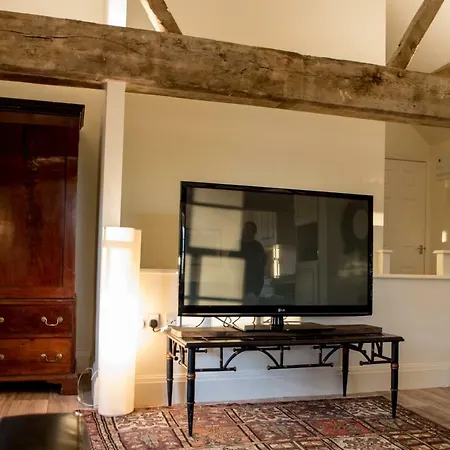 The Loft, Boutique Apartment, *